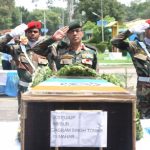 last rites were performed with full military honours at Tomar's ancestral village Tarsama in MP's Morena district in the presence of a large number of people.